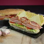 SANDWICH SUPER CARNES