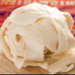 Queso Oaxaca fresco.