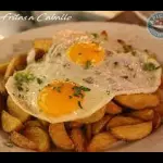 papas fritas a caballo