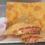 Calabresa com Requeijão