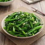 HOJA DE MOSTAZO EN AJO 蒜蓉炒菜心