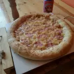 Super pizza hawaiana