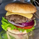 American Boss + papas + bebida