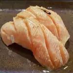 Niguiri Salmão maçaricado(5 un)