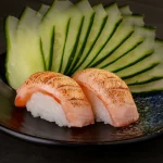 Niguiri de Salmão Maçaricado