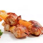 BROCHETAS A LA HAWAINA
