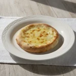 Esfiha de dois queijos