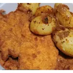Filé de frango empanado