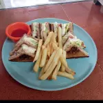 Sándwich Club Ligero.