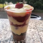 Copo - Duplo Ninho com morango