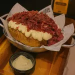 Batata recheada Carne Seca