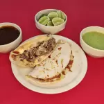Quesadilla con Carne