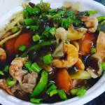 YAKISOBA DE CAMARÃO