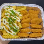 Batata Frita  Crinkle + Nugguets