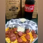 4 Xis +FRITAS CHEDDAR CALABRE+ Coca