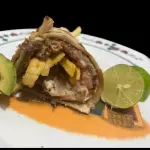 Burrito de enchilada.
