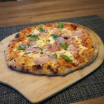 Pizza Margheritta con prosciutto