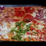 Pizza Familiar mixta sin bordes j/q