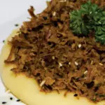Escondidinho de carne com aipim