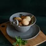 Pão de queijo com catupiry