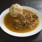 Bolon de queso +bistec de carne