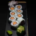 URAMAKI SALMÃO