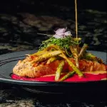 Salmon in Hollandaise sauce