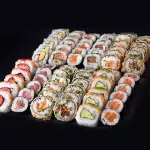 Combo 84 Rolls À Moda do Chef