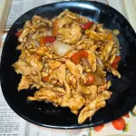 24. Pollo salteado con picante