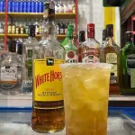 Copão de Whiskey White Horse