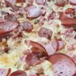 Três carnes