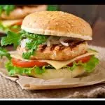 Hambúrguer de frango 🍔