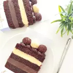 Slice cake