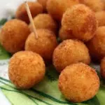 PORÇÃO RISOLES QUEIJO チーズコロッケ1皿