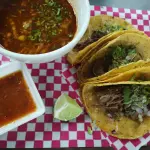 TACOS DE BIRRIA + CONSOMÉ