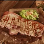 CHULETA DE CERDO