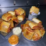 Combo pão pizza+milk