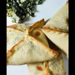 Esfiha de Escarola com Ricota