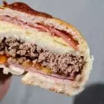 HAMBÚRGUER DE FORNO CALABRESA