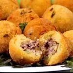 Bolinha de Carne do Sol 12 unidades