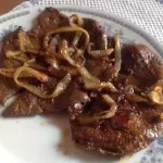 Fígado acebolado (especial)