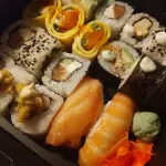 ⚫FULL SALMÓN (20piezas)