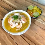 Encebollado Mixto