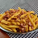 Batata c/ Bacon ou Calabresa