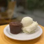 Volcan con helado