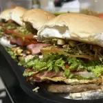 Combo 5 X-Burgers + Refri 1,5 L