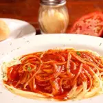 Spaghetti Salsa Napolitana