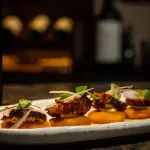 AREPITAS VENEZOLANAS DE CHICHARRÓN
