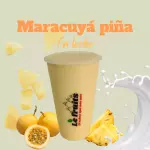 Maracuyá piña en leche