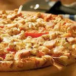 PIZZA de POLLO y CHEDDAR